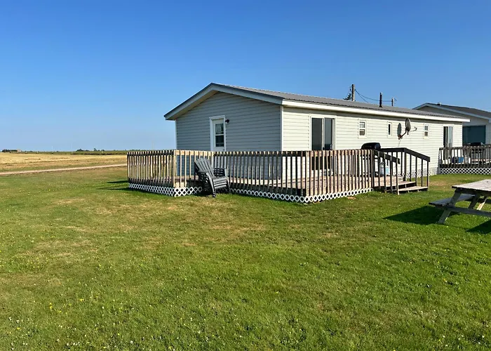 Cottages On Pei-Oceanfront Bedeque