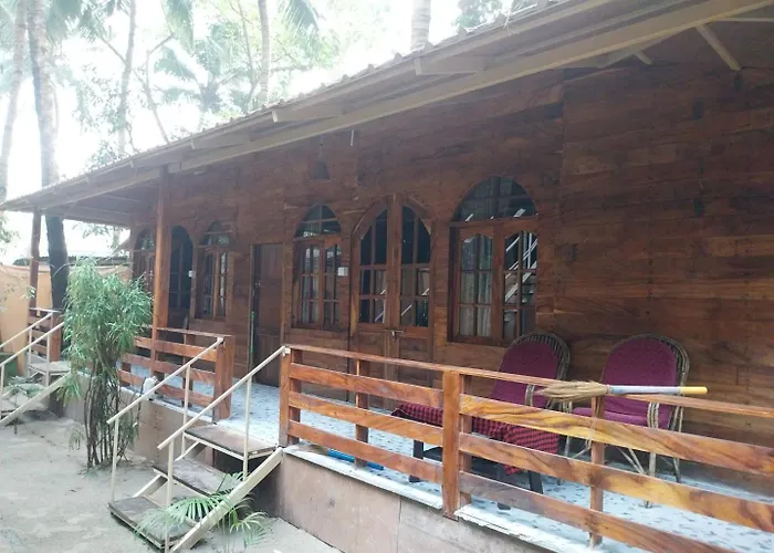 Fernandes Bar And Restaurant Bed & Breakfast Canacona
