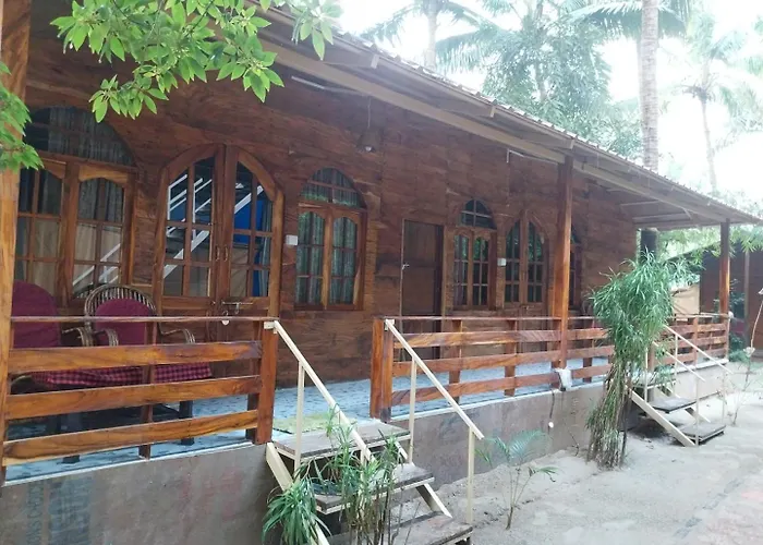 Fernandes Bar And Restaurant Bed & Breakfast Canacona