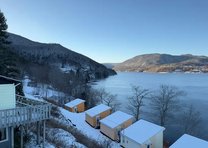 Knotty Pine Cottages, Suites & Motel Rooms Ingonish