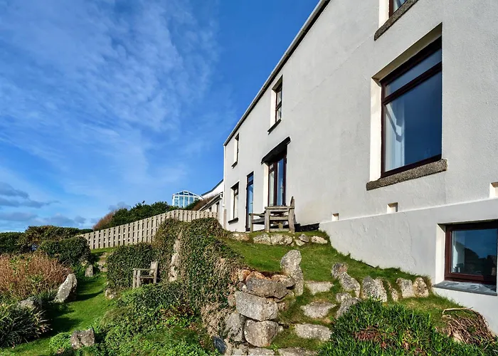 Finest Retreats - Longships Villa Sennen