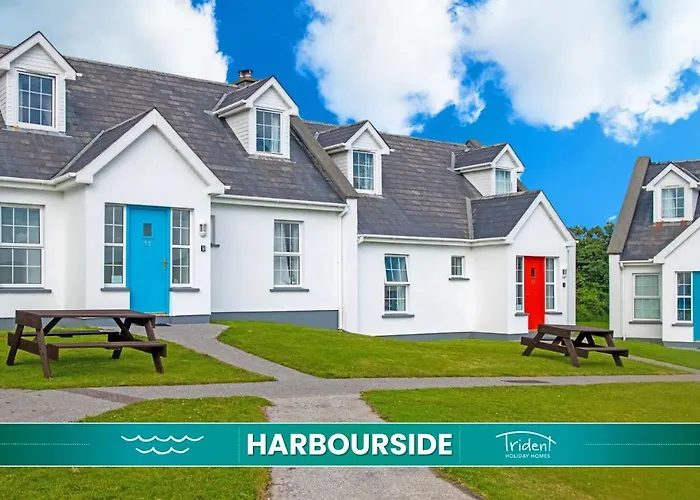 Dingle Harbour Cottages 3 Bed Sleeps 7 By Trident Holiday Homes