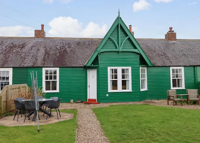 Armstrong Cottages No2 Bamburgh