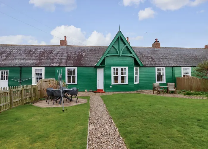 Armstrong Cottages No2 Bamburgh