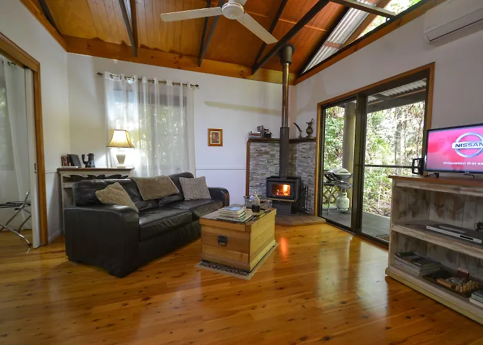 Crater Lakes Rainforest Cottages Yungaburra