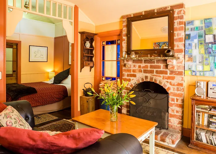 Como Cottage Accommodation Olinda