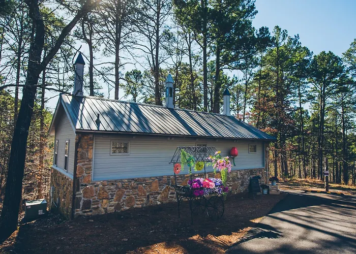 Hogsveil Cottages - Harry Potter Themed Eureka Springs