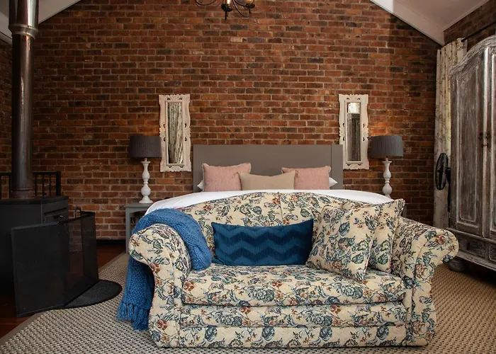 Tarry-Stone Cottages Dullstroom