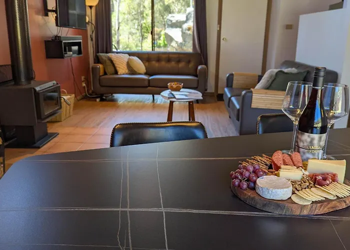 Wonderland Cottages Halls Gap