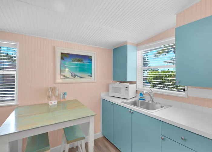 Sunset Cove Beach Resort Key Largo