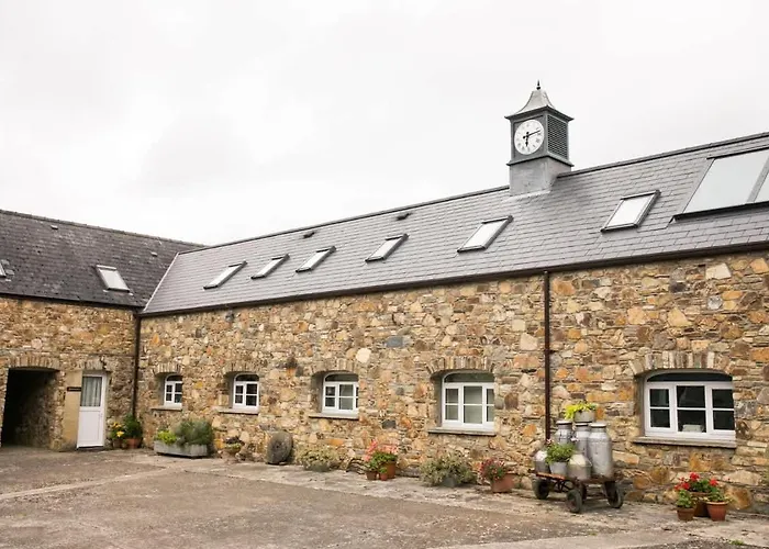 Barn Cottage - Family-Friendly Cottage With Heated Indoor Pool Haverfordwest
