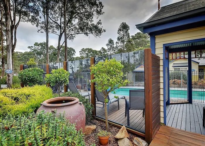 Waverley House Cottages Lakes Entrance