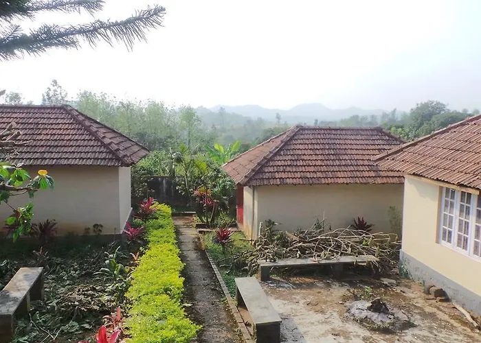 Golf View Cottages Madikeri