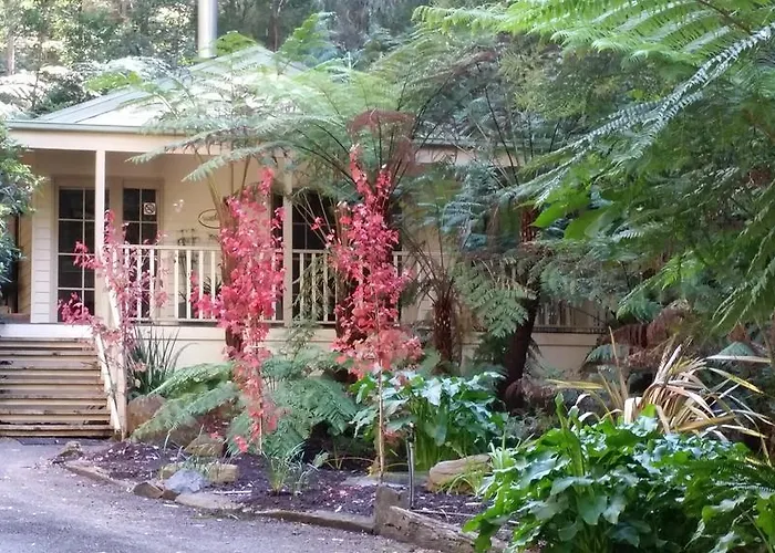 Myers Creek Cascades Luxury Cottages Healesville