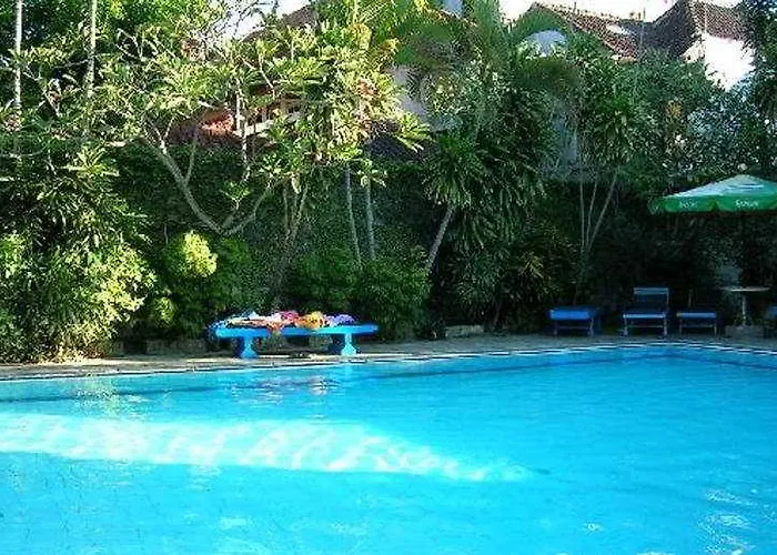 Garden View Cottages Kuta Legian 