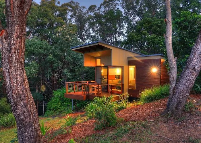 Montville Ocean View Cottages