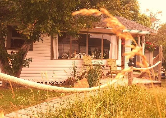 Goodview Cottages By Stanhope Beach Pei For Adults Only