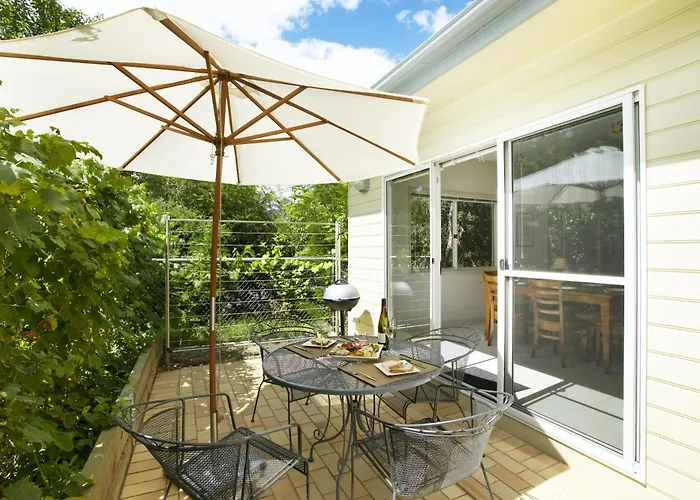 Luxury Abalina Cottages Bright