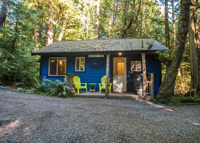 Surfs Inn Rainforest Cottages Ucluelet